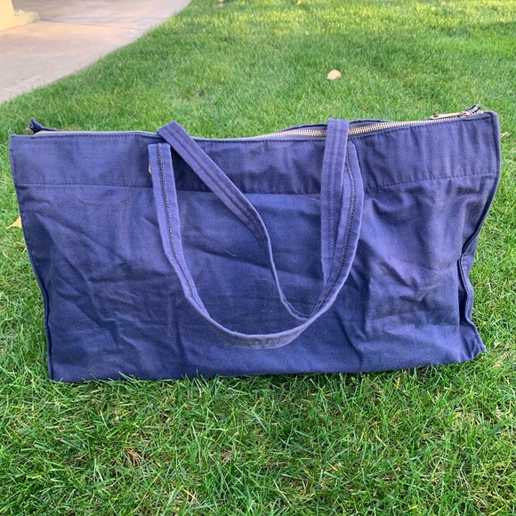 GIVENCHY Blue Quilted Duffle Tote Bag EUC vintage - Picture 3 of 10